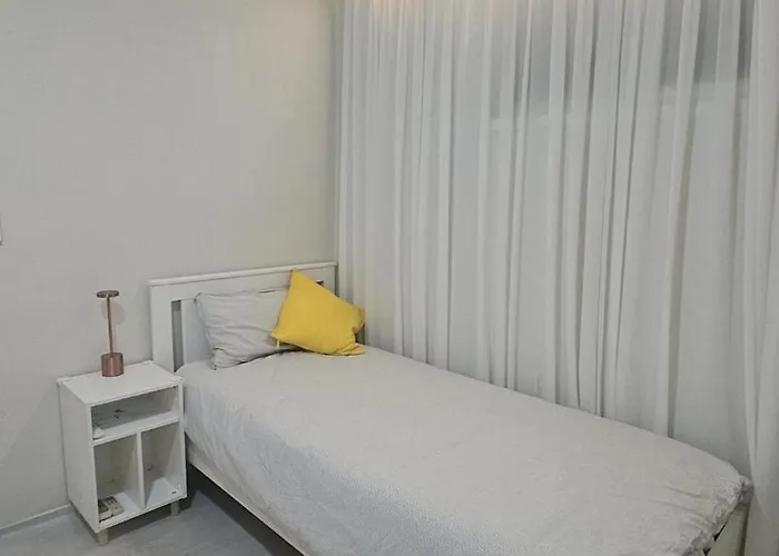 Modern, Cozy 2br In Yeonnam,hongdae,newly Opened